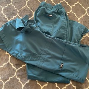 Grey’s Anatomy Scrubs, M, Caribbean Blue